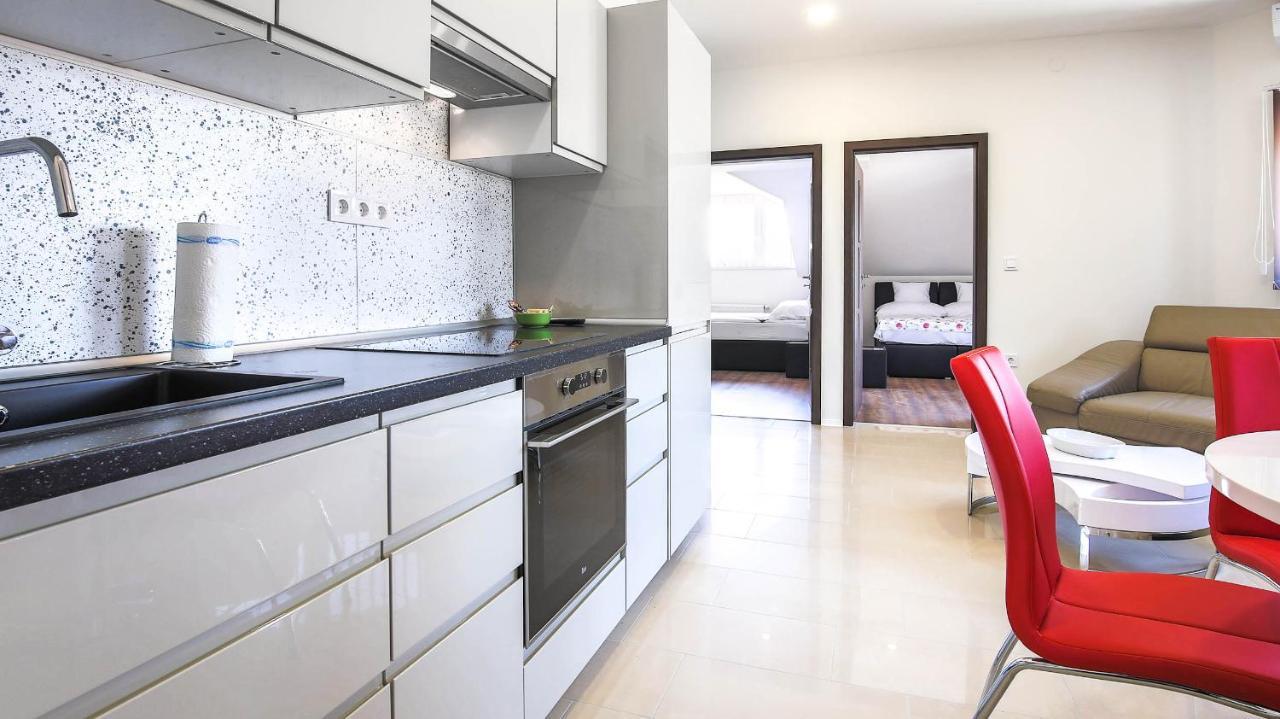 White Apartman Siofok Exterior photo