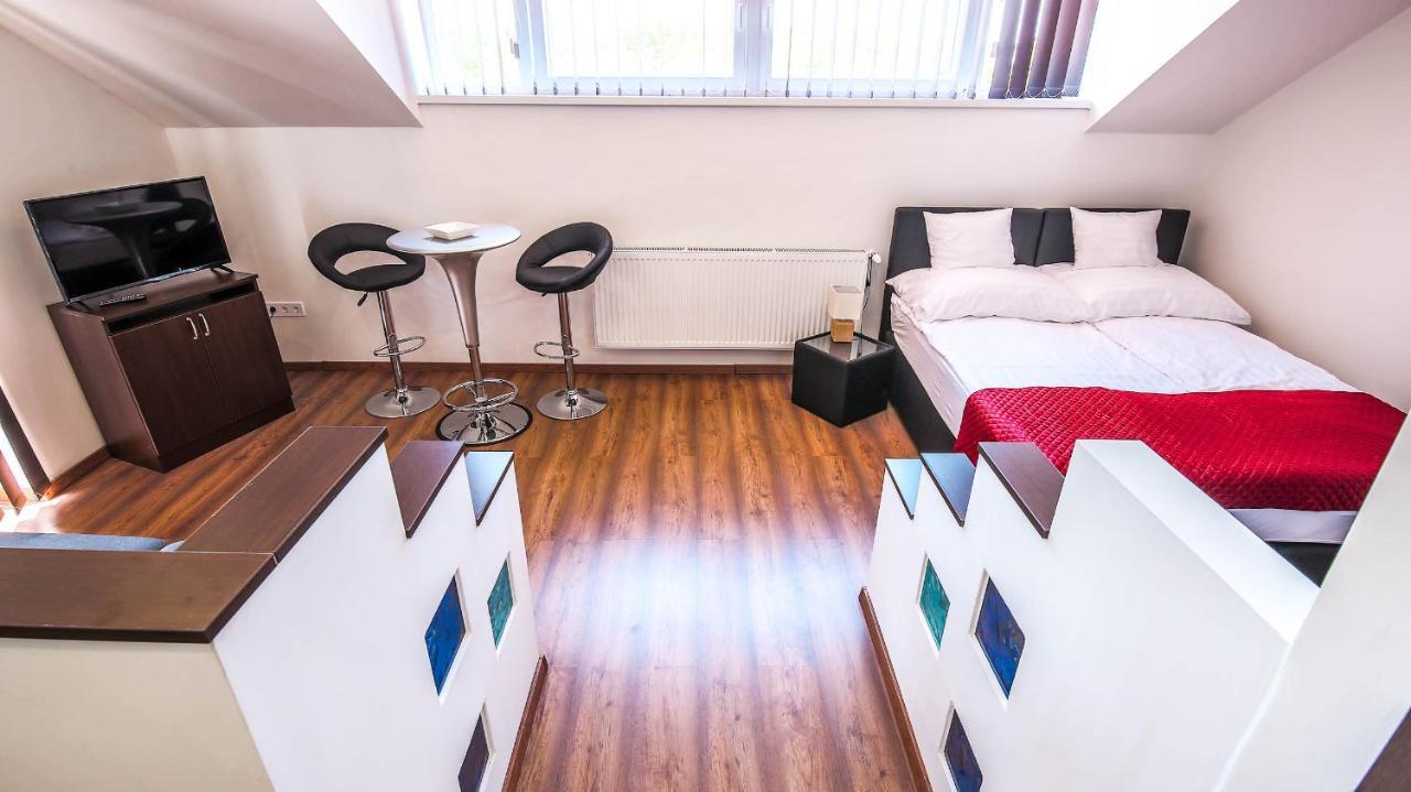 White Apartman Siofok Exterior photo